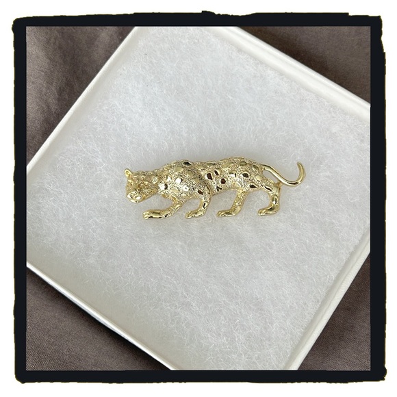 💕Beautiful Vintage 1980’s Gerrys Prowling Leopard Brooch / Pin Gold Tone💕 - Picture 3 of 6